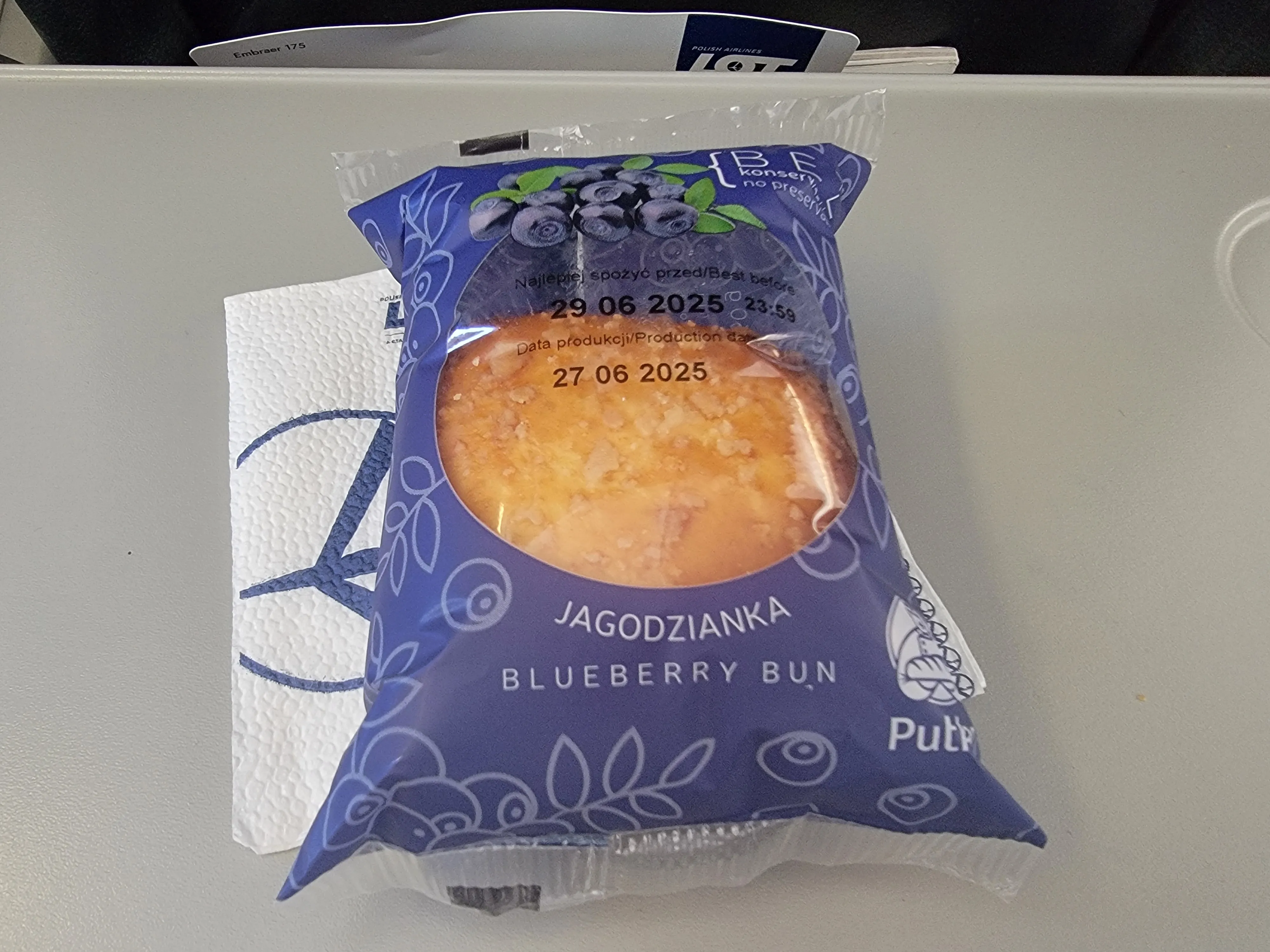 ヴィリニュス行きの機内食